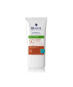 ACNESTIL SPF50+ – foto del producto cada acnestil spf50